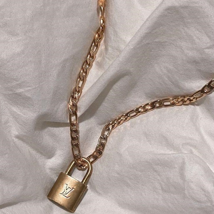 New York LV Lock Necklace