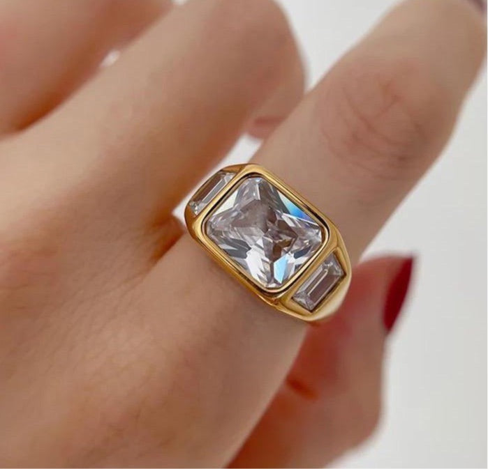 On the Rocks Cocktail Ring